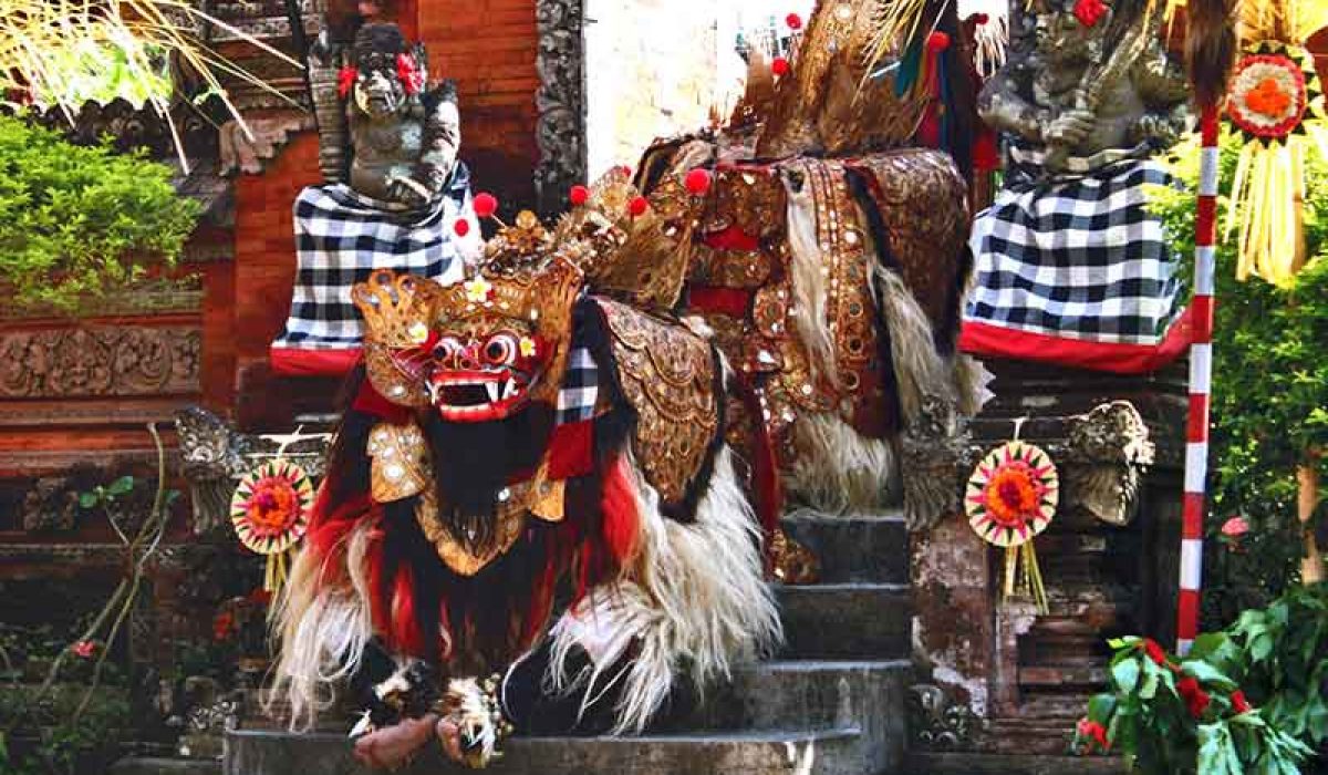 Barong-and-Keris-Dance-Performance